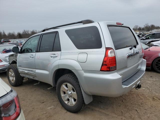 JTEBU14R268052909 - 2006 TOYOTA 4 RUNNER SR5 SILVER photo 2