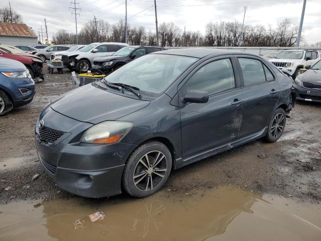 JTDBT903791299458 - 2009 TOYOTA YARIS GRAY photo 1