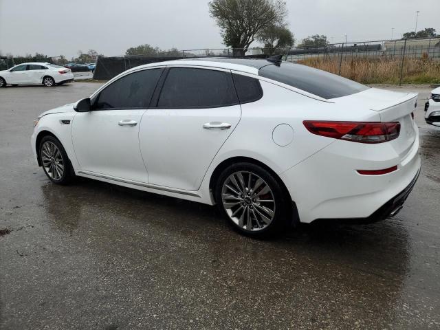 5XXGV4L25KG337480 - 2019 KIA OPTIMA SXL WHITE photo 2