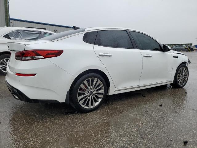 5XXGV4L25KG337480 - 2019 KIA OPTIMA SXL WHITE photo 3