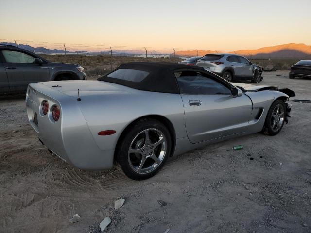 1G1YY32G225107945 - 2002 CHEVROLET CORVETTE SILVER photo 3