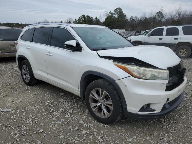 5TDKKRFH3FS072482 - 2015 TOYOTA HIGHLANDER XLE WHITE photo 4