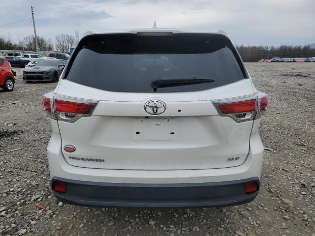 5TDKKRFH3FS072482 - 2015 TOYOTA HIGHLANDER XLE WHITE photo 6