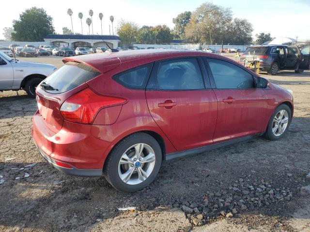 1FADP3K22EL307162 - 2014 FORD FOCUS SE RED photo 3