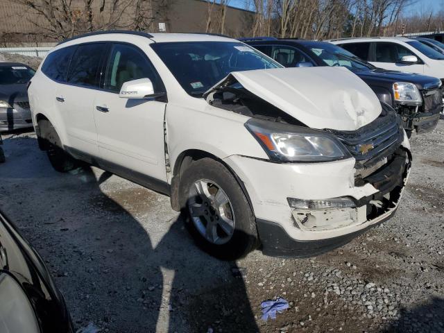 1GNKVGKD7FJ169056 - 2015 CHEVROLET TRAVERSE LT WHITE photo 4