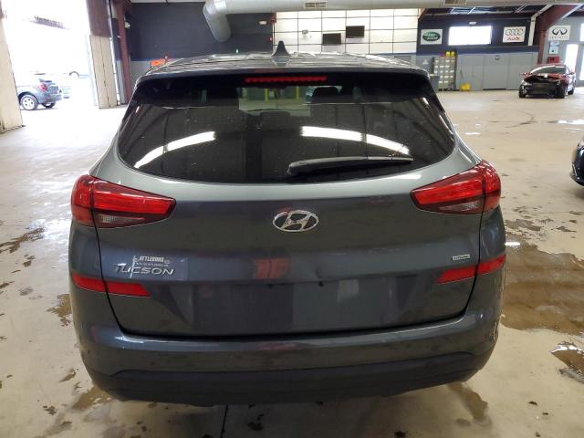 KM8J2CA40KU846718 - 2019 HYUNDAI TUCSON SE GRAY photo 6