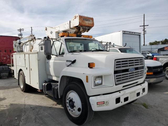 1FDNF70J2RVA43353 - 1994 FORD F700 WHITE photo 1