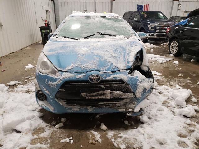 JTDKDTB37F1108334 - 2015 TOYOTA PRIUS C BLUE photo 5