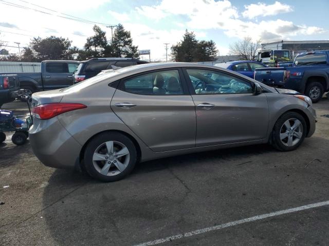 5NPDH4AE3DH277360 - 2013 HYUNDAI ELANTRA GLS GRAY photo 3