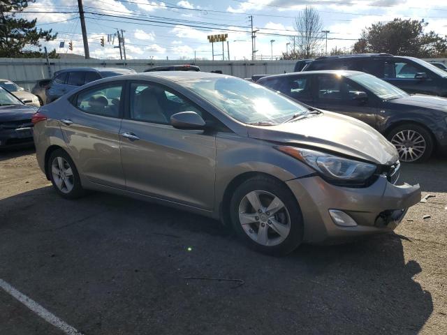 5NPDH4AE3DH277360 - 2013 HYUNDAI ELANTRA GLS GRAY photo 4