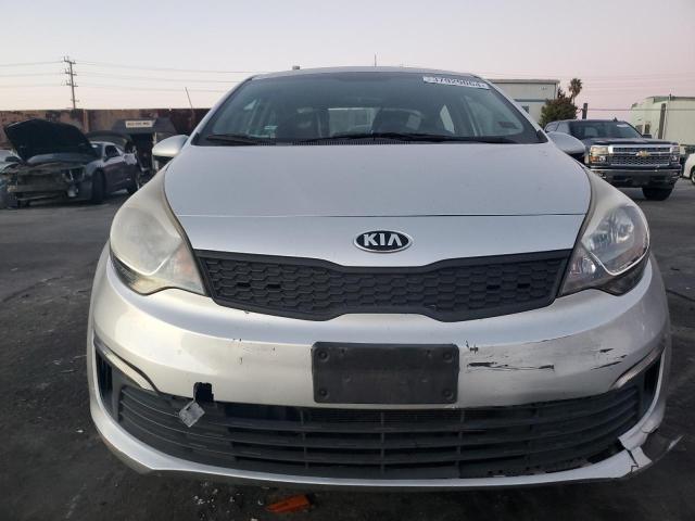 KNADM4A30G6685496 - 2016 KIA RIO LX SILVER photo 5