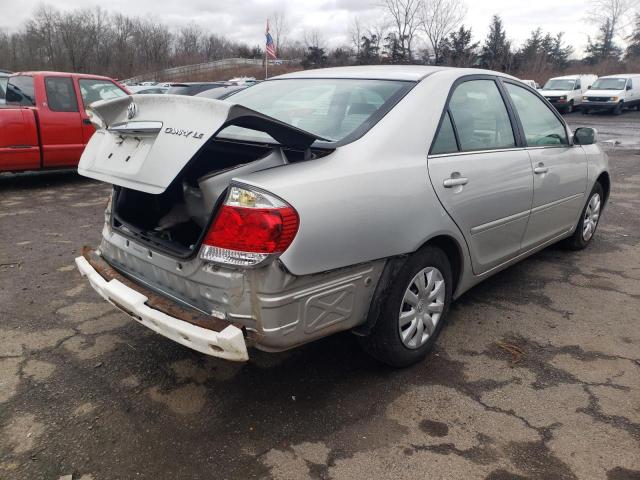 4T1BE32K35U963352 - 2005 TOYOTA CAMRY LE SILVER photo 3