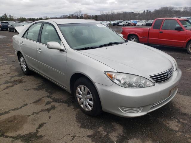 4T1BE32K35U963352 - 2005 TOYOTA CAMRY LE SILVER photo 4