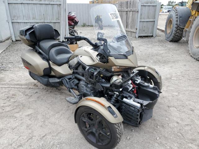 2BXREDD41MV000220 - 2021 CAN-AM SPYDER ROA F3-T GOLD photo 1