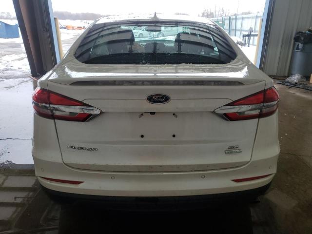 3FA6P0HD4KR129039 - 2019 FORD FUSION SE WHITE photo 6