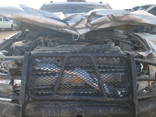 1GB4CYC84FF521855 - 2015 CHEVROLET SILVERADO C3500 SILVER photo 11