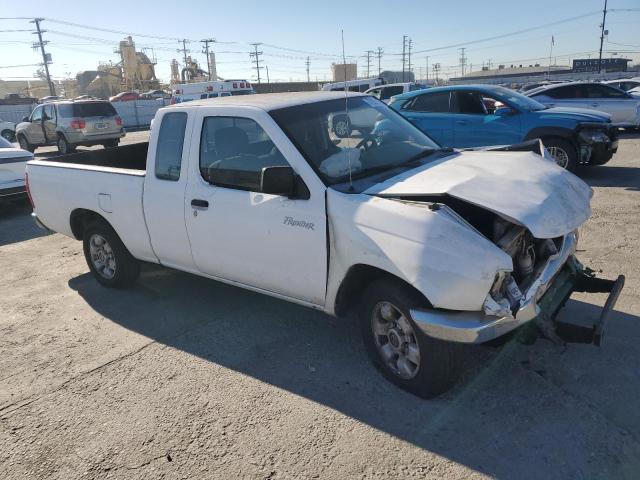 1N6DD26S8YC392100 - 2000 NISSAN FRONTIER KING CAB XE WHITE photo 4