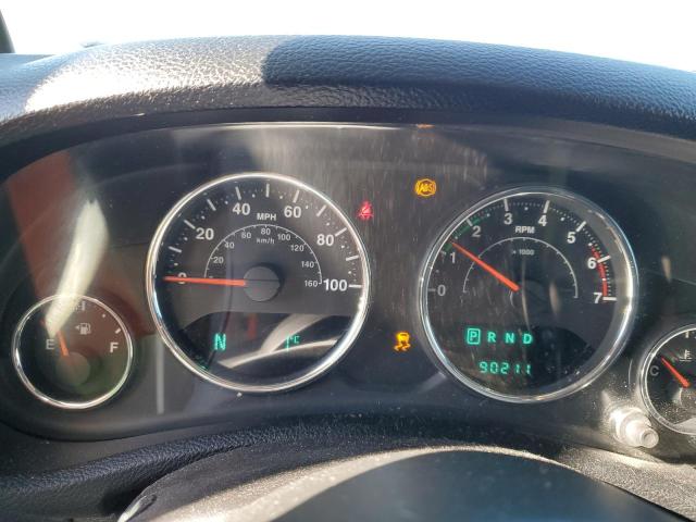 1J4BA3H12BL609543 - 2011 JEEP WRANGLER U SPORT თეთრი ფოტო 9