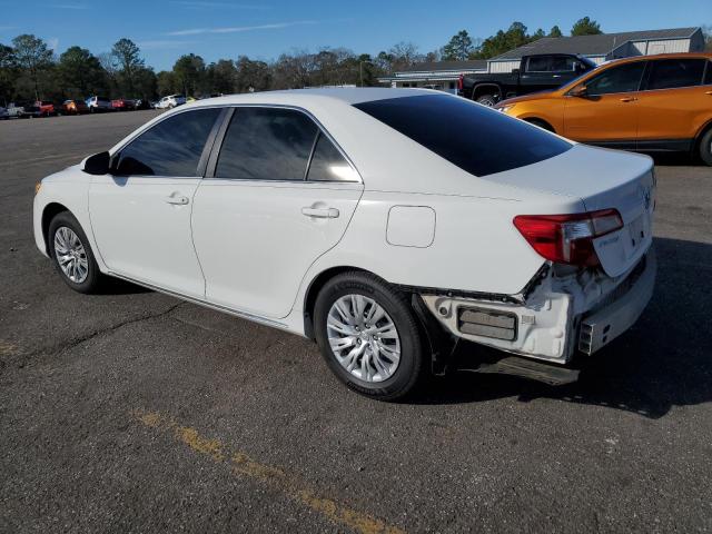 4T1BF1FK7EU327268 - 2014 TOYOTA CAMRY L WHITE photo 2