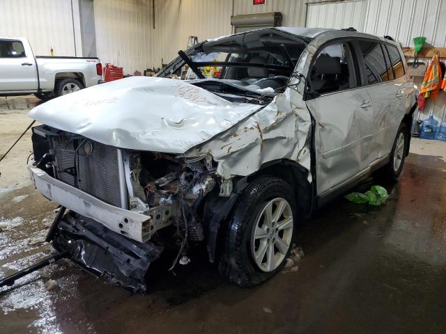 5TDBK3EH3DS191516 - 2013 TOYOTA HIGHLANDER BASE Күміс фото 1