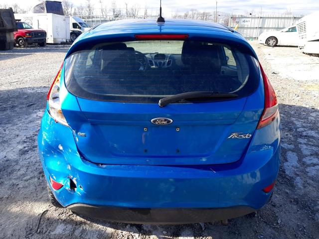 3FADP4EJ6CM101217 - 2012 FORD FIESTA SE BLUE photo 6