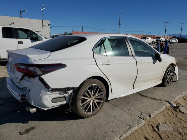 4T1G11AK9RU853774 - 2024 TOYOTA CAMRY SE NIGHT SHADE WHITE photo 3