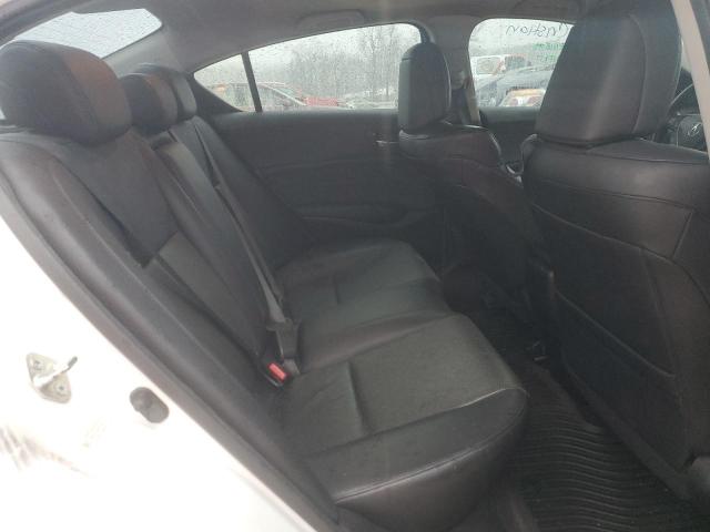 19VDE1F74DE018410 - 2013 ACURA ILX 20 TECH WHITE photo 10