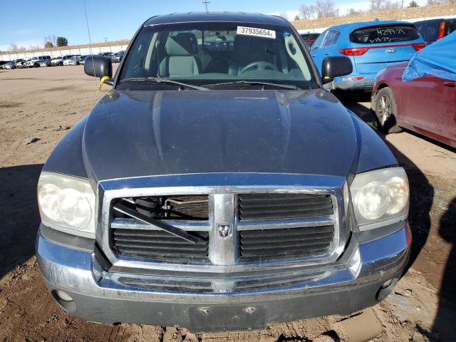 1D7HW48N85S342340 - 2005 DODGE DAKOTA QUAD SLT SILVER photo 5