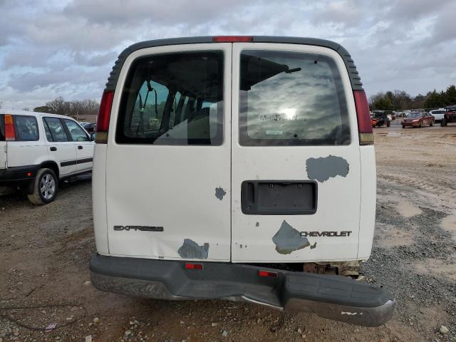 1GAHG39R211207575 - 2001 CHEVROLET EXPRESS G3 WHITE photo 6