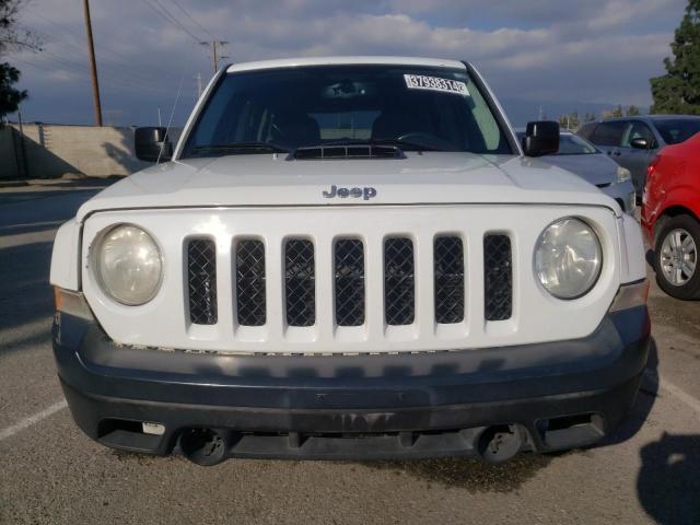 1C4NJPCB9ED805570 - 2014 JEEP PATRIOT LIMITED WHITE photo 5