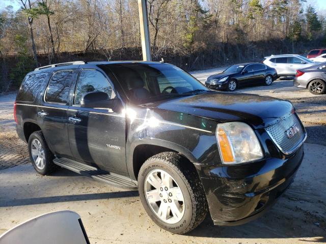 1GKS1AE03BR228758 - 2011 GMC YUKON SLE BLACK photo 4