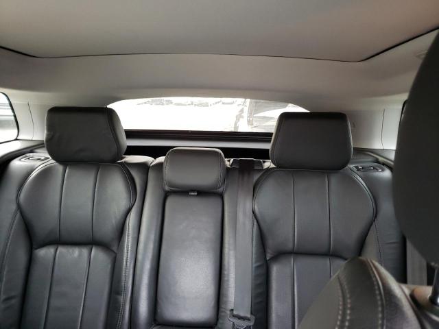 SALVP2BG4HH230475 - 2017 LAND ROVER RANGE ROVE SE WHITE photo 10