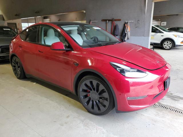 7SAYGDEFXPF808034 - 2023 TESLA MODEL Y RED photo 4