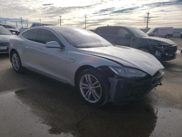 5YJSA1CN4DFP11372 - 2013 TESLA MODEL S SILVER photo 4