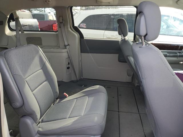 2A4RR5D17AR491438 - 2010 CHRYSLER TOWN & COU TOURING WHITE photo 11