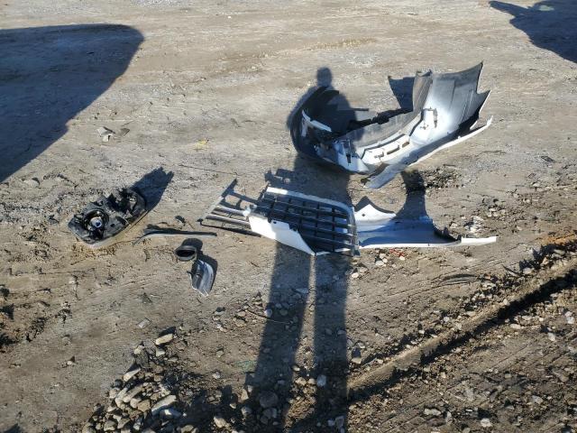 2A4RR5D17AR491438 - 2010 CHRYSLER TOWN & COU TOURING WHITE photo 13