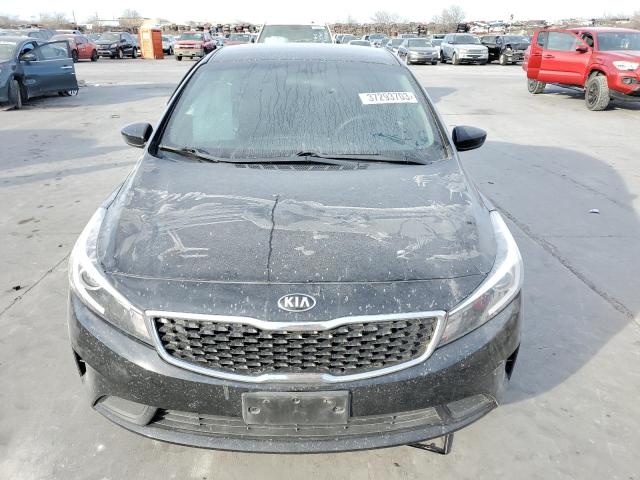 3KPFK4A75HE075190 - 2017 KIA FORTE LX BLACK photo 5