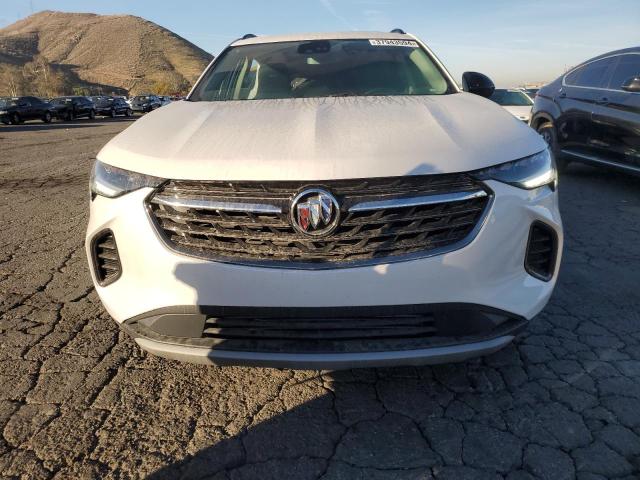 LRBFZPR44PD082735 - 2023 BUICK ENVISION ESSENCE WHITE photo 5