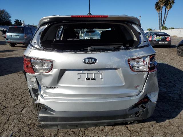 5XYPG4A39HG304184 - 2017 KIA SORENTO LX SILVER photo 6