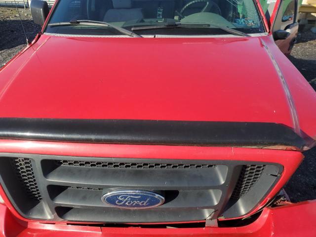 1FTRF12245KE05266 - 2005 FORD F150 RED photo 11