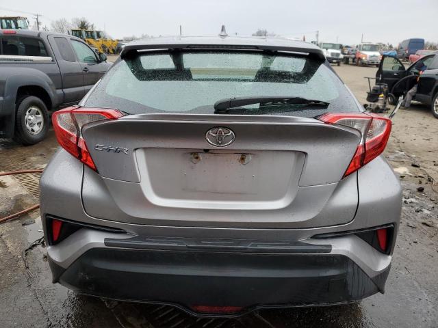 NMTKHMBX2JR039902 - 2018 TOYOTA C-HR XLE SILVER photo 6