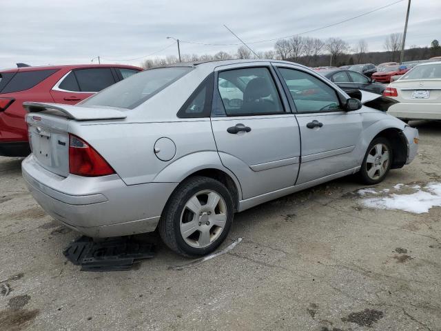 1FAHP34NX7W205523 - 2007 FORD FOCUS ZX4 SILVER photo 3