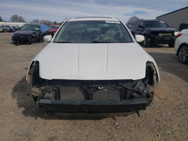 1N4BA41E65C849861 - 2005 NISSAN MAXIMA SE WHITE photo 5