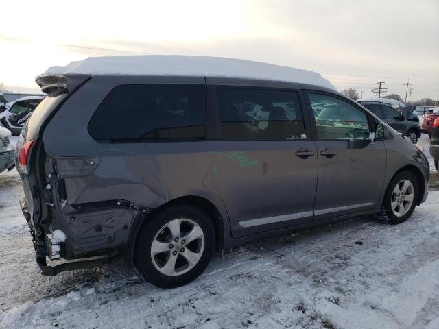 5TDKK3DC2DS400167 - 2013 TOYOTA SIENNA LE GRAY photo 3