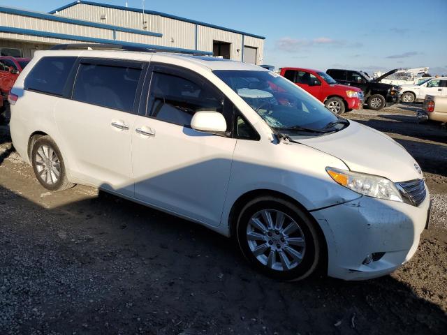 5TDYK3DCXBS168022 - 2011 TOYOTA SIENNA XLE WHITE photo 4