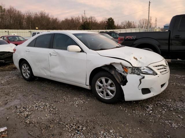 4T1BF3EK8BU723167 - 2011 TOYOTA CAMRY BASE WHITE photo 4