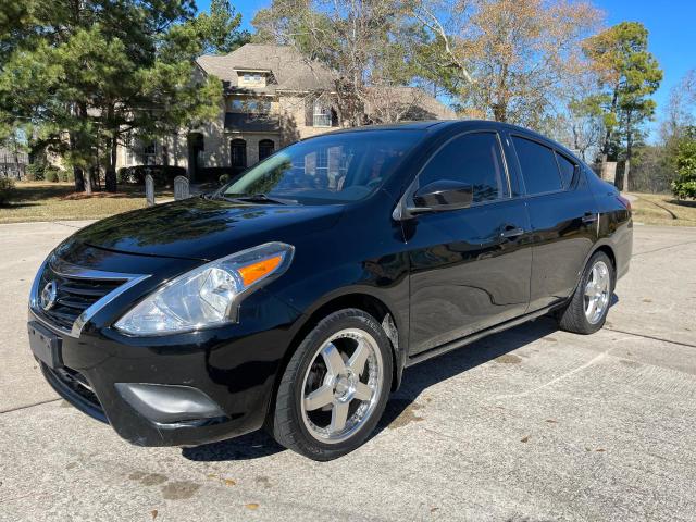 3N1CN7AP8KL840152 - 2019 NISSAN VERSA S BLACK photo 2