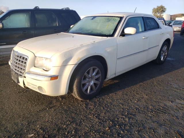 2C3KA33G28H187379 - 2008 CHRYSLER 300 LIMITED WHITE photo 1