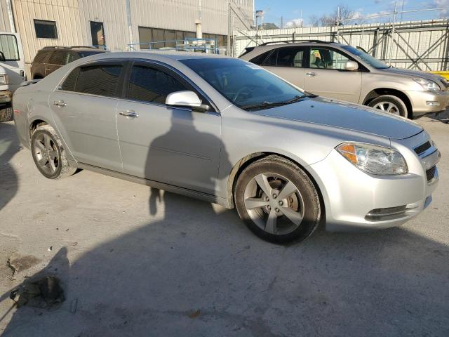 1G1ZC5EU0CF191257 - 2012 CHEVROLET MALIBU 1LT ვერცხლისფერი ფოტო 4