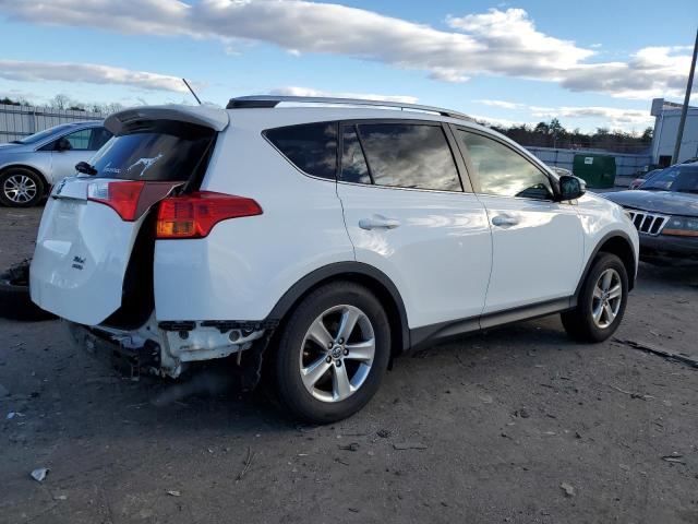 JTMRFREV0FJ046154 - 2015 TOYOTA RAV4 XLE WHITE photo 3